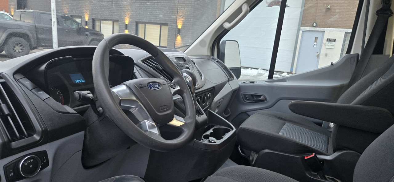 2019 Ford 1 Ton Pickup T-250 148" Med Rf 9000 GVWR Sliding RH Dr Main Image
