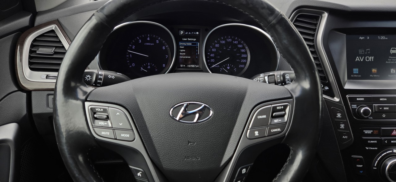 2019 Hyundai Santa Fe XL Preferred Main Image