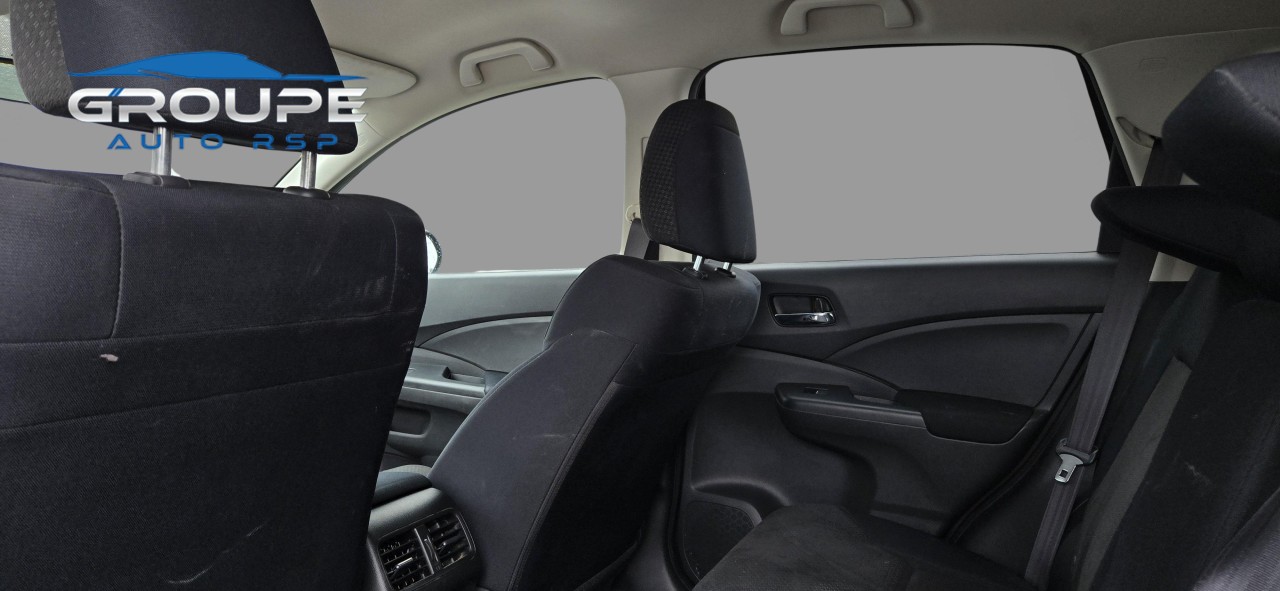2016 Honda CR-V SE Main Image
