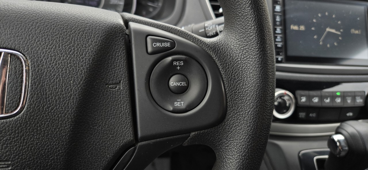 2016 Honda CR-V SE Main Image