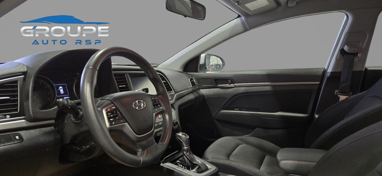 2017 Hyundai Elantra GL Main Image